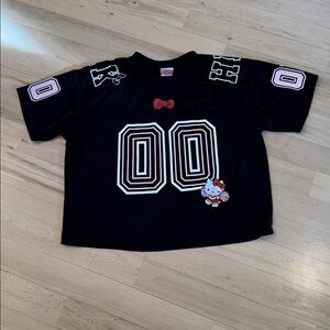 Box lunch X Sanrio Exclusive Embroidered Hello Kitty cropped Top Jersey-New-XL